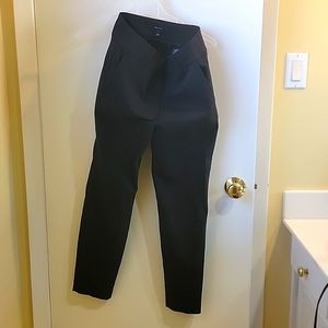 RW&CO. Size 6 Black Pants